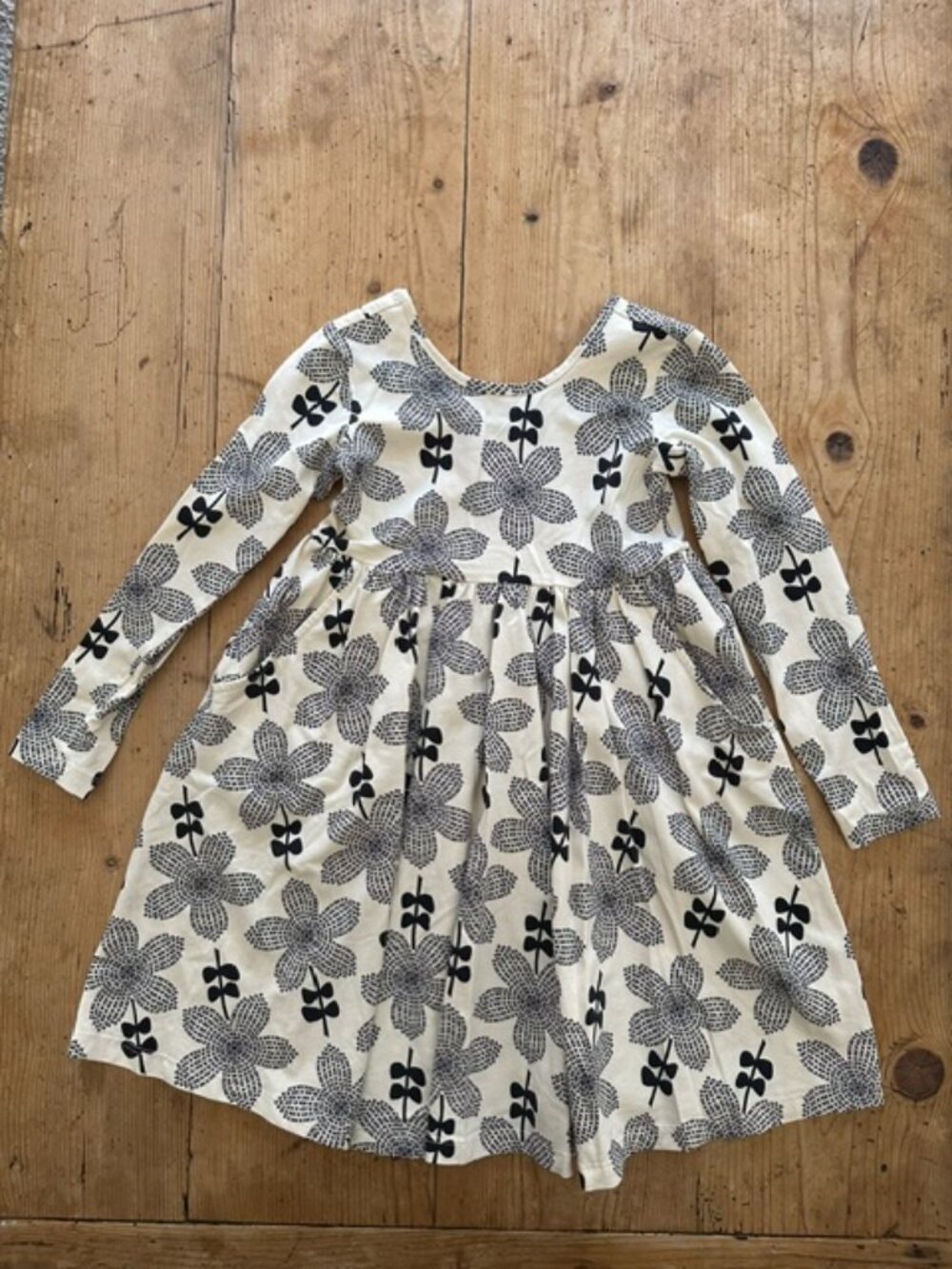 Hanna Andersson Girls Long Sleeve Dress Size 6/7